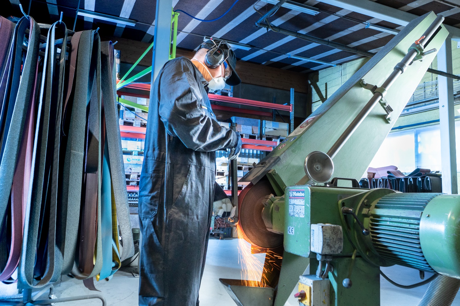 Summanen Oy hiontapalvelut, putken hionta, putken kiillotus